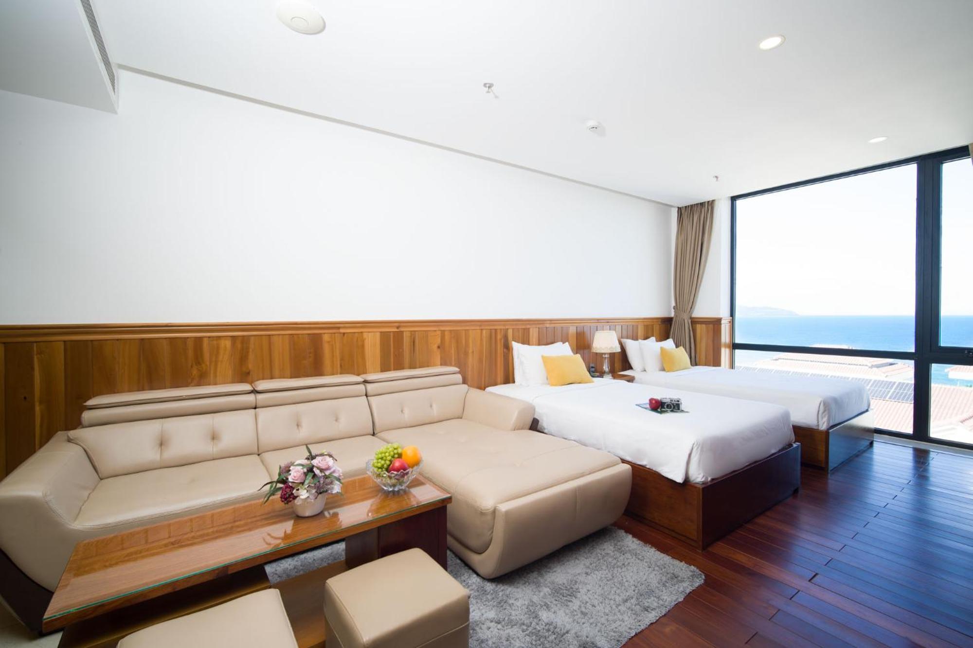 Sunny Ocean Hotel & Spa Da Nang Exterior photo